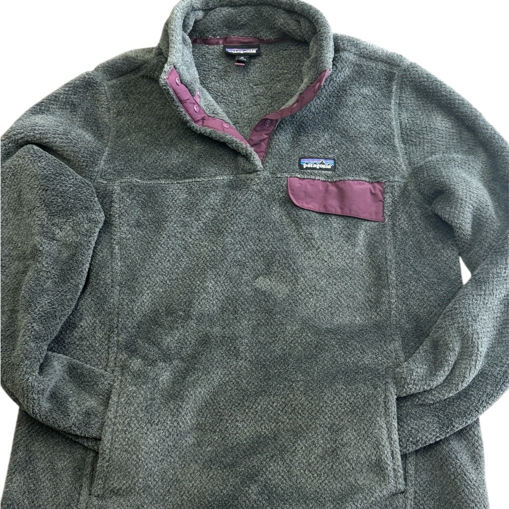Patagonia Green and Purple Crew Neck Sweater
